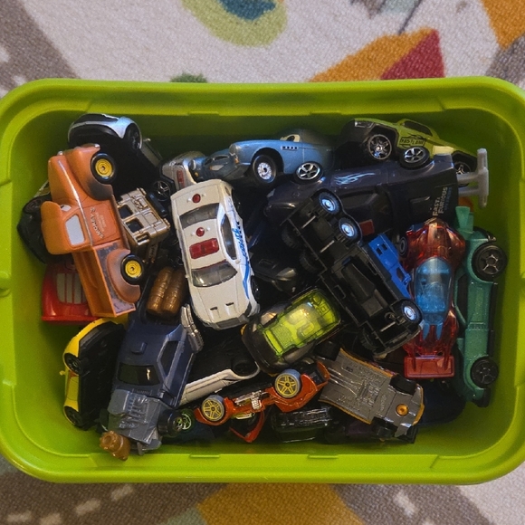 Car Set With Rug - Picture 3 of 4